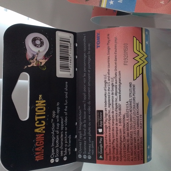 DC Superhero Girls Comic Wonder Woman Retro Insulated Sippy Cup 2 Pk NWT - Picture 4 of 13